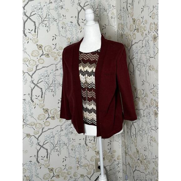 Alfred Dunner Tops - NWT Alfred Dunner Women's‎ Top Layered Long Necklace Cotton Blend Maroon Sz PS